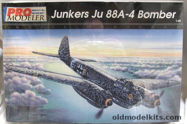 Monogram 1/48 Junkers Ju-88 A-4 Pro Modeler - Luftwaffe 3./KG54 'Totenkopf' Bergamo Italy 1943 / 2./LG1 Italy 1943 and 9./KG51 'Edelweise' Russia 1943, 85-5948 plastic model kit